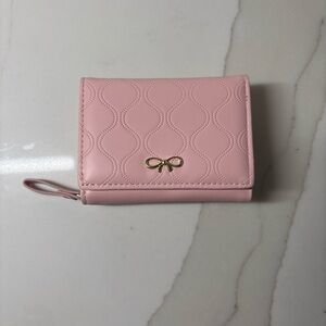 SOLD‼️Pink - Bow Accent Women's Wallet